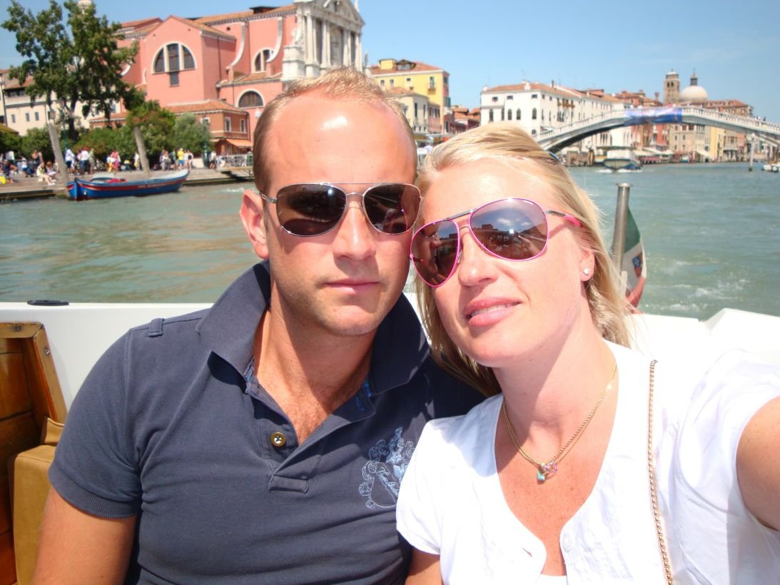 Her Childhood Crush Messaged Her Out of the Blue. Life Was Never the Same Again